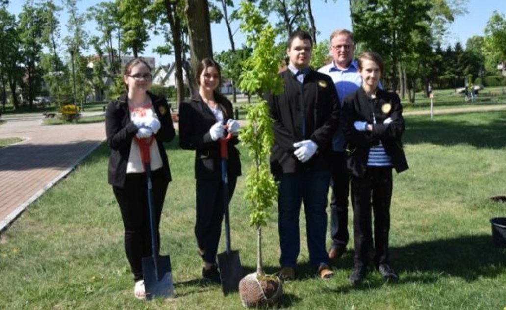 Marijampolė prisijungė prie socialinės iniciatyvos „Milijonas ąžuolų Lietuvai“