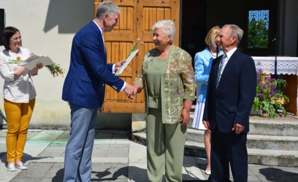 Katalikiška šeimų šventė – gamtos prieglobstyje