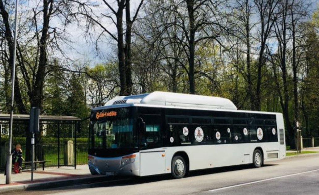 Apie autobusus Miesto dienų metu. Nemokami maršrutai