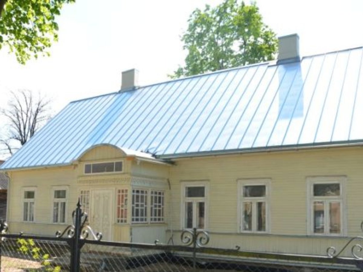    Marijampolėje restauruojamas tarpukario statybos medinis paveldo objektas