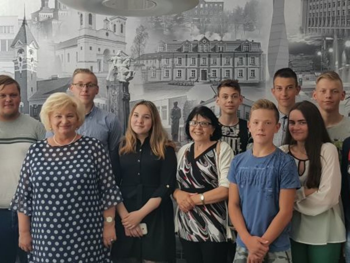 Penktadienį pas merę - mokinių klegesys