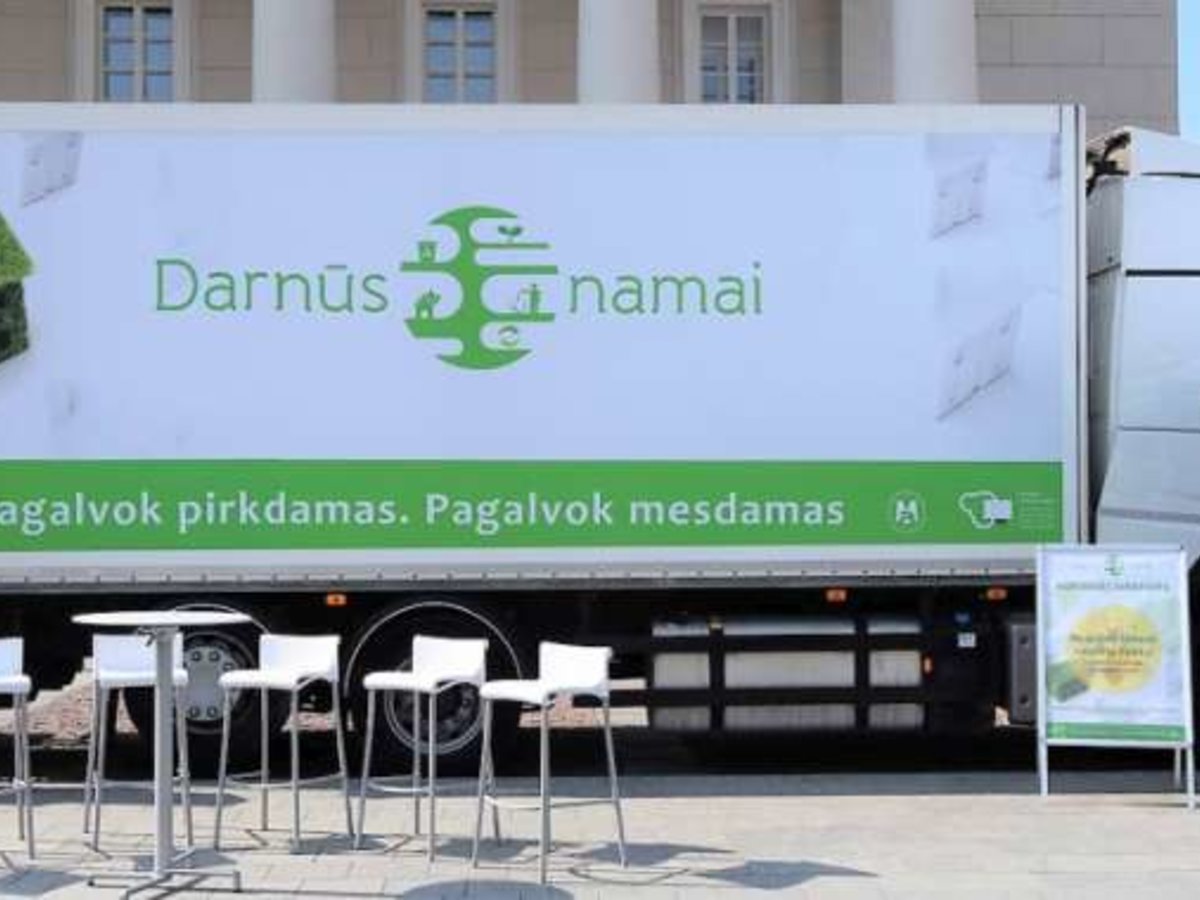 Namas ant ratų mokė tausoti aplinką