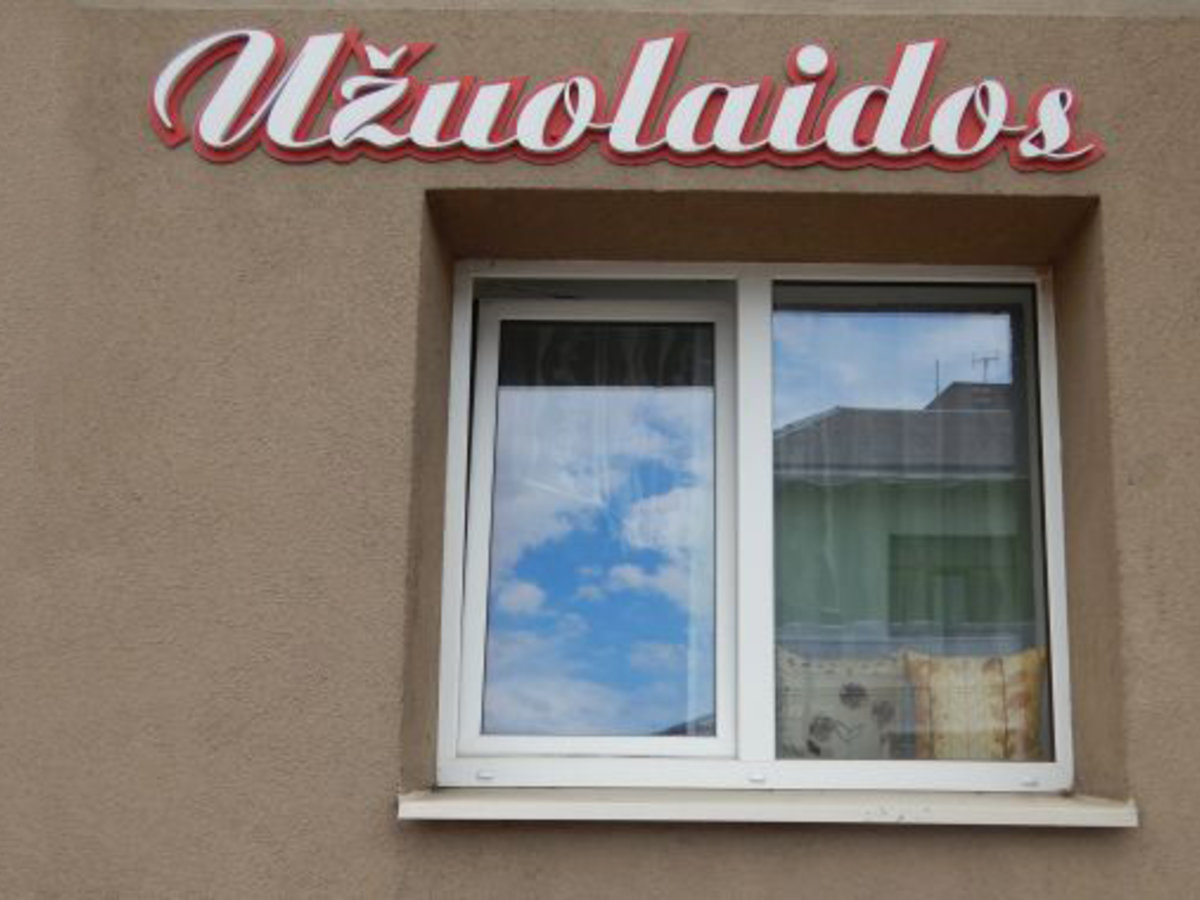 Išorinei reklamai įrengti būtinas Savivaldybės leidimas. Suskubkite!