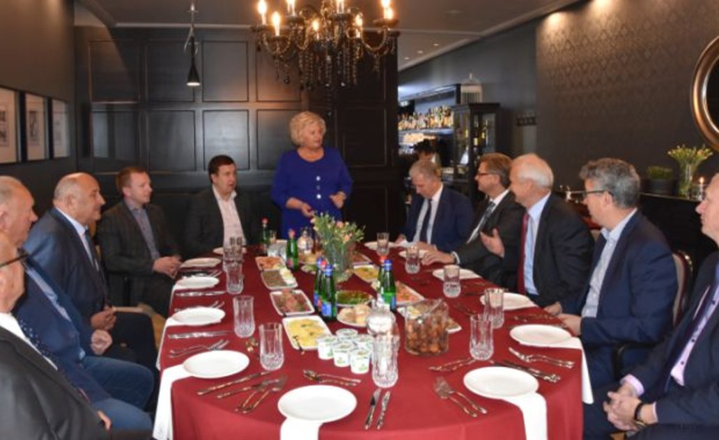 Merė su patarėjais pasidalijo savivaldybės aktualijomis