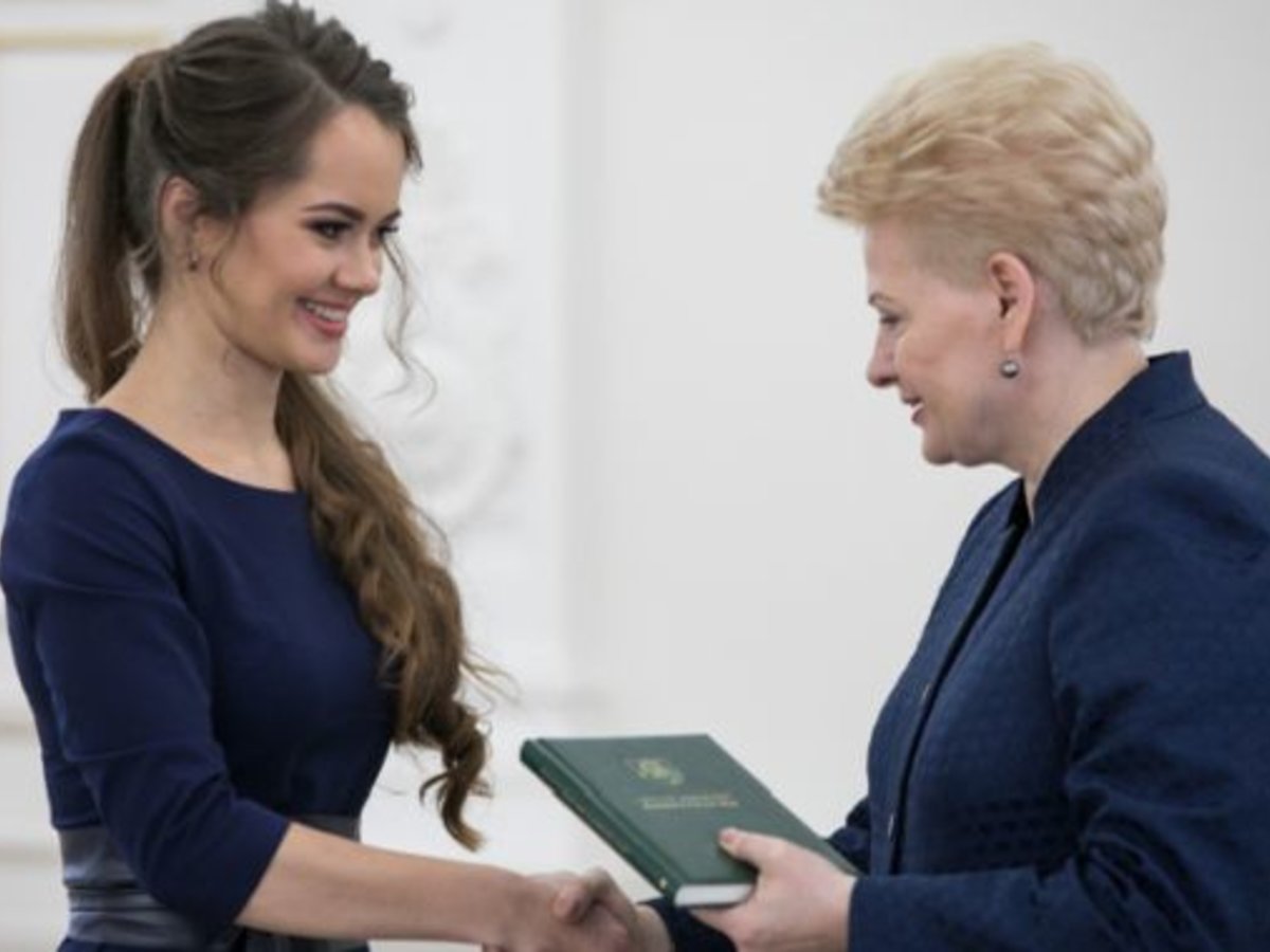 Evelina Mincevičiūtė antrą kartą Konstitucijos egzamino nugalėtoja!