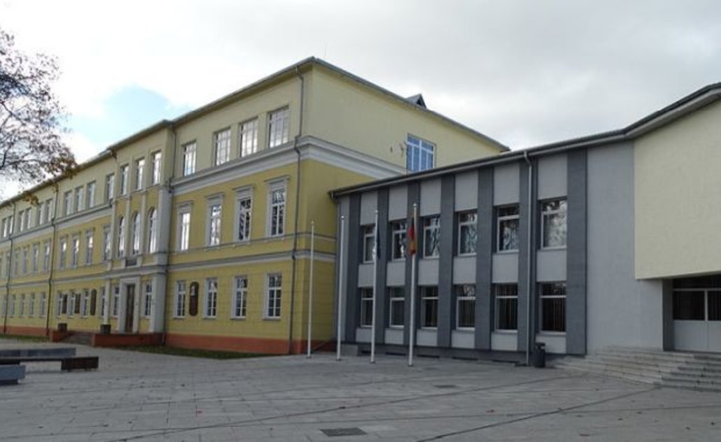 Vicemeras aplankė streikuojančią Rygiškių Jono gimnaziją