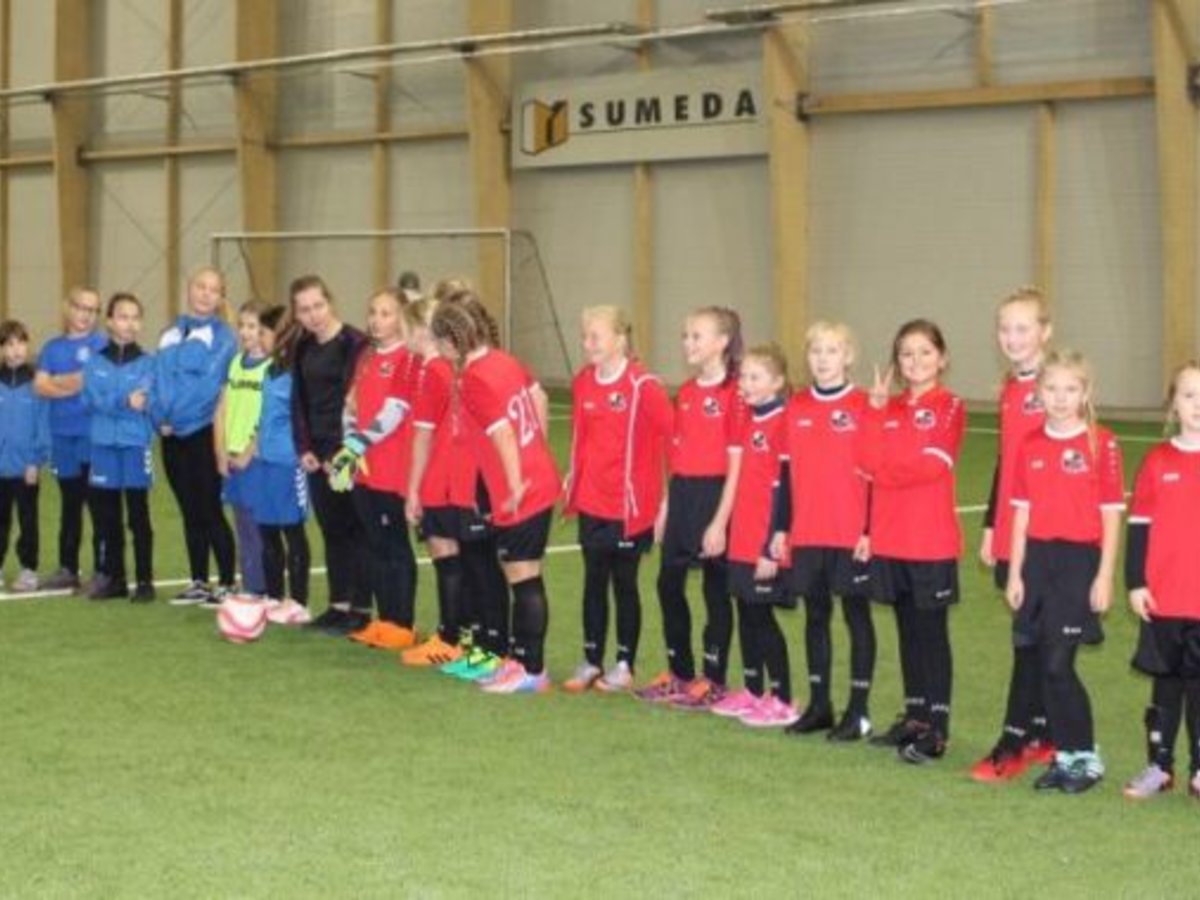 Marijampolėje – mergaičių futbolo turnyras ,,Rudenėlio džiaugsmas‘‘