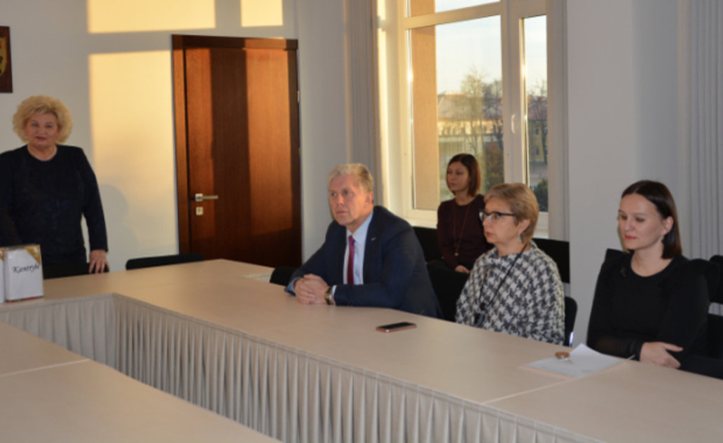 Aptartos teisinės pagalbos galimybės socialiniame darbe   