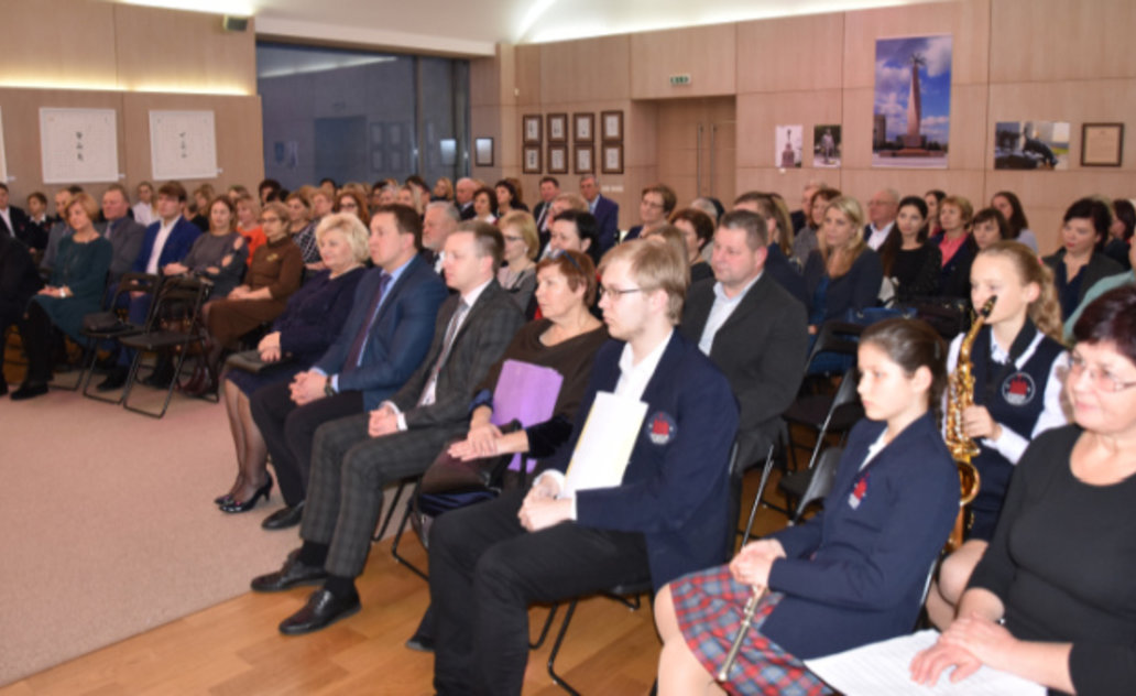 Marijampolės savivaldybės merė popietę praleido su sveikatos priežiūros ir socialinių įstaigų...