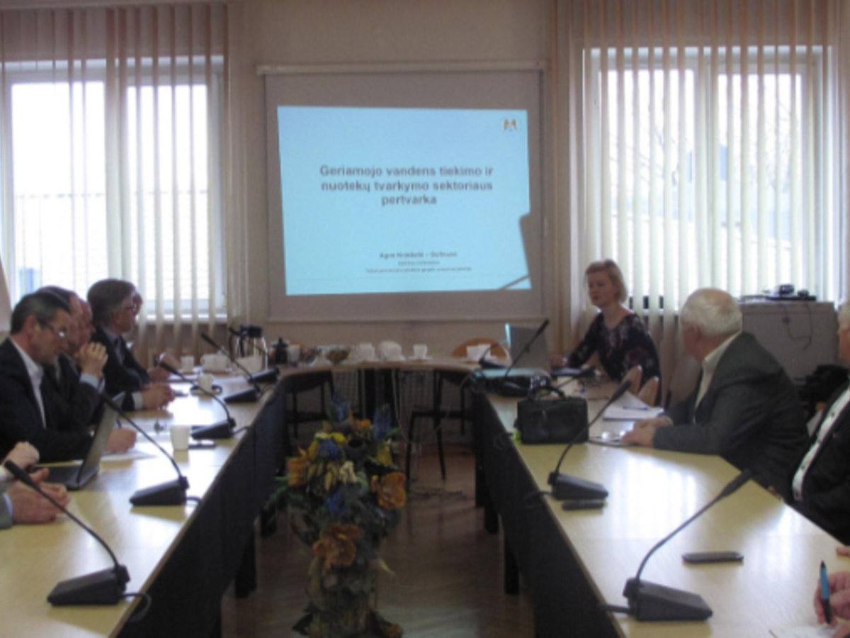 Marijampolės regiono plėtros taryboje svarstyti ir priimti sprendimai