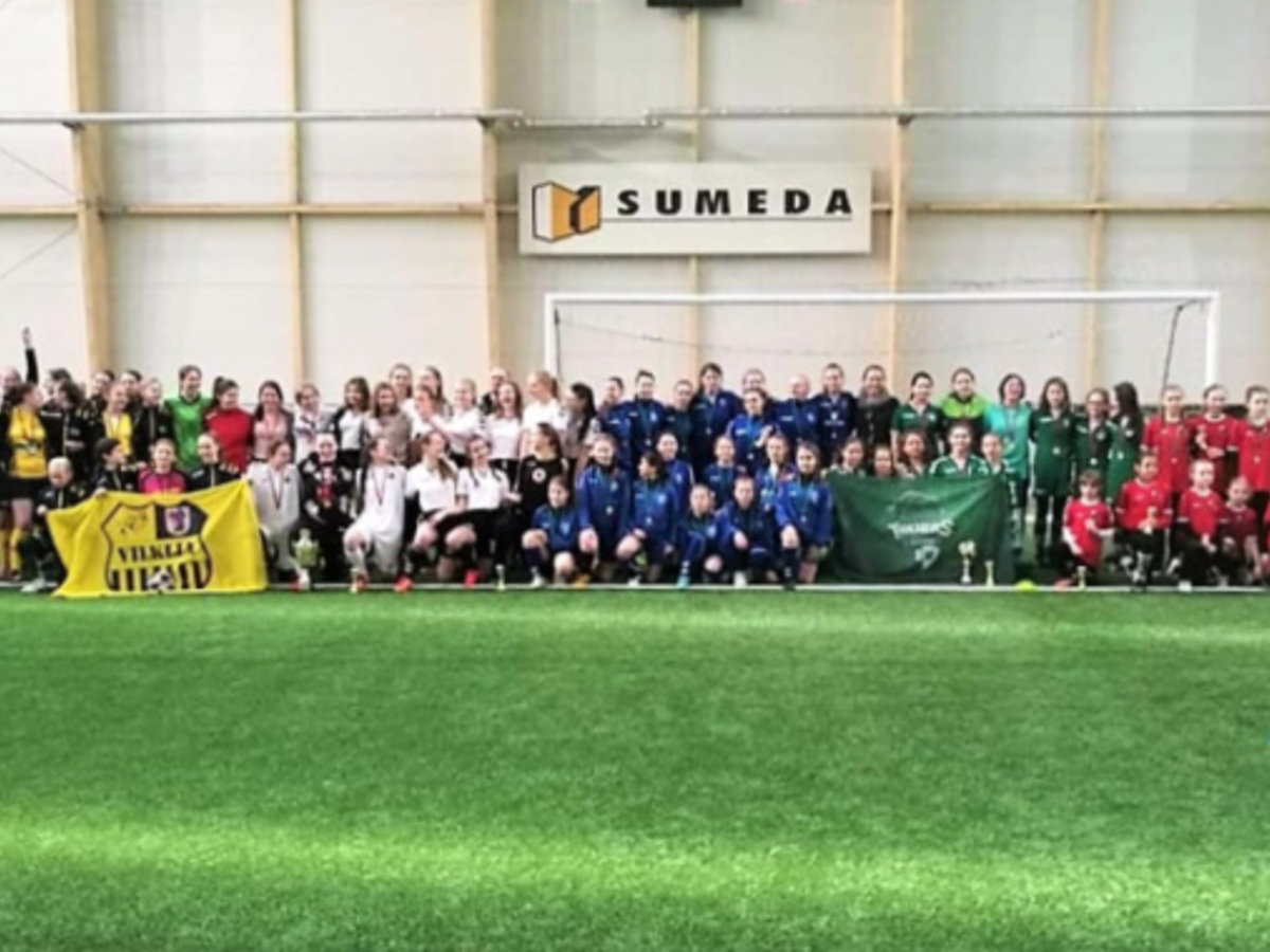 Marijampolės savivaldybės futbolo taurei laimėti susirungė futbolininkės iš visos Lietuvos   
