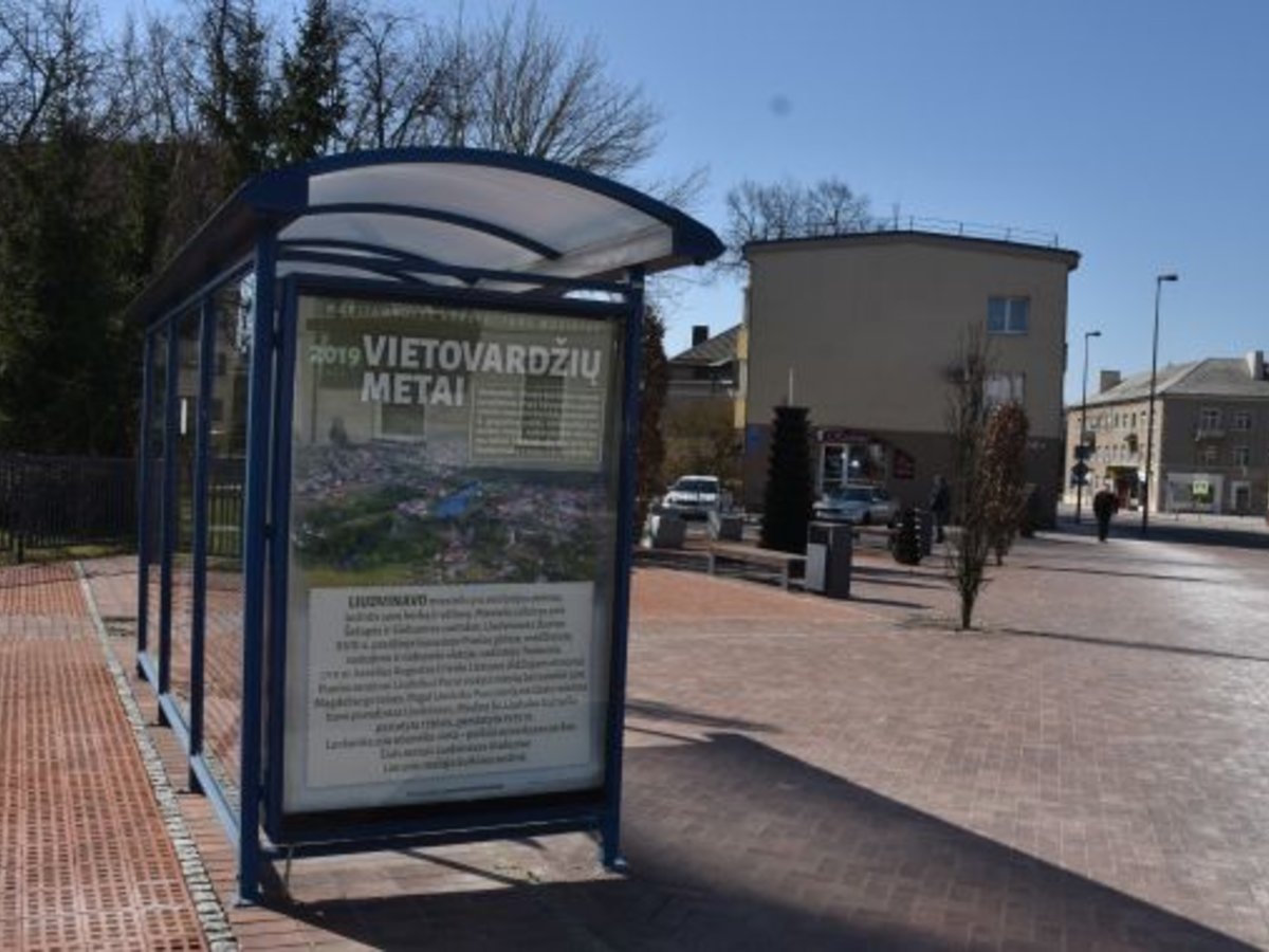 Naujas miesto autobusų stotelių veidas 