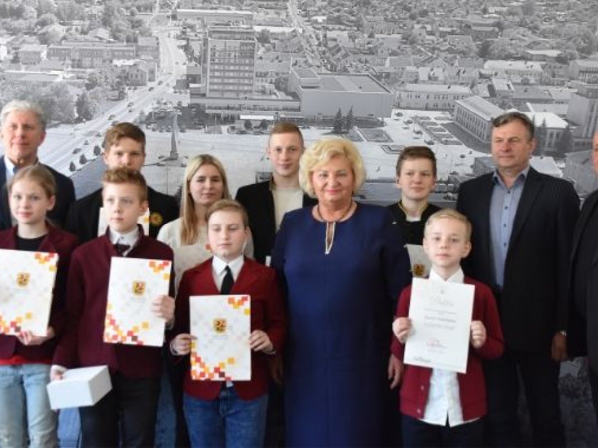 Pasveikinti marijampoliečiai – Lietuvos šaškių čempionai!