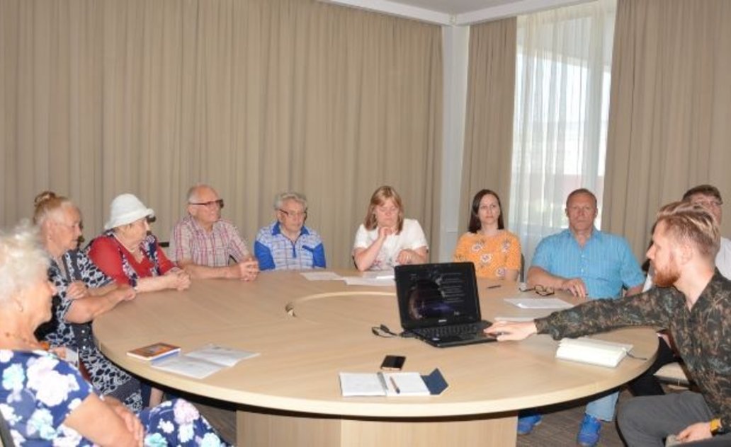 Senjorų įsitraukimas į viešąjį gyvenimą - apskritojo stalo Marijampolėje diskutuota tema