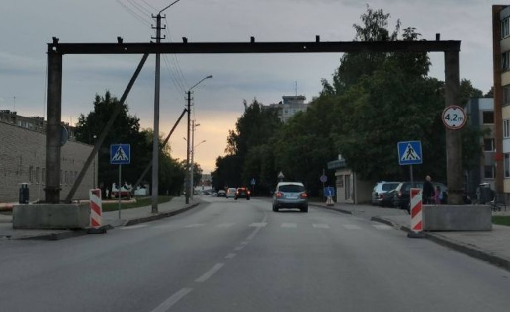 Laikini eismo pakitimai R. Juknevičiaus gatvėje