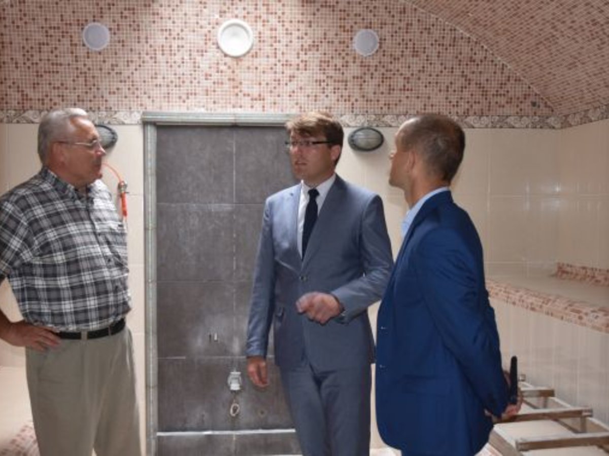 Marijampolės savivaldybės vicemeras Artūras Visockis domisi Marijampolės sporto įstaigų veikla