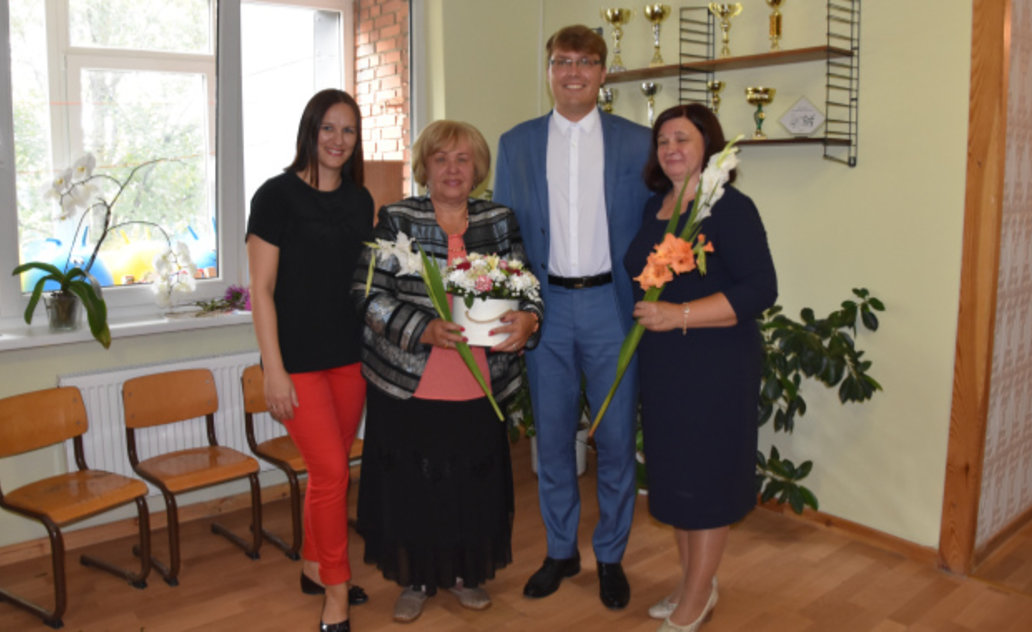 Atnaujintose VšĮ ,,Degučių vaikų dienos centras" patalpose šventiškos nuotaikos 
