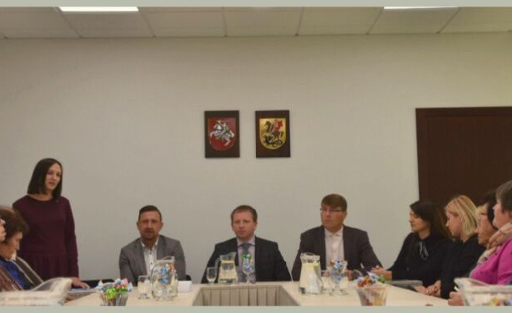 Marijampolės savivaldybės meras pakvietė senjorus diskusijai