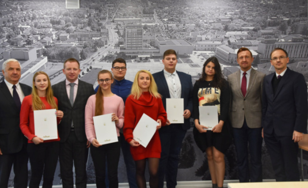 Marijampolės savivaldybės vardinės stipendijos -  geriausiems kolegijos studentams