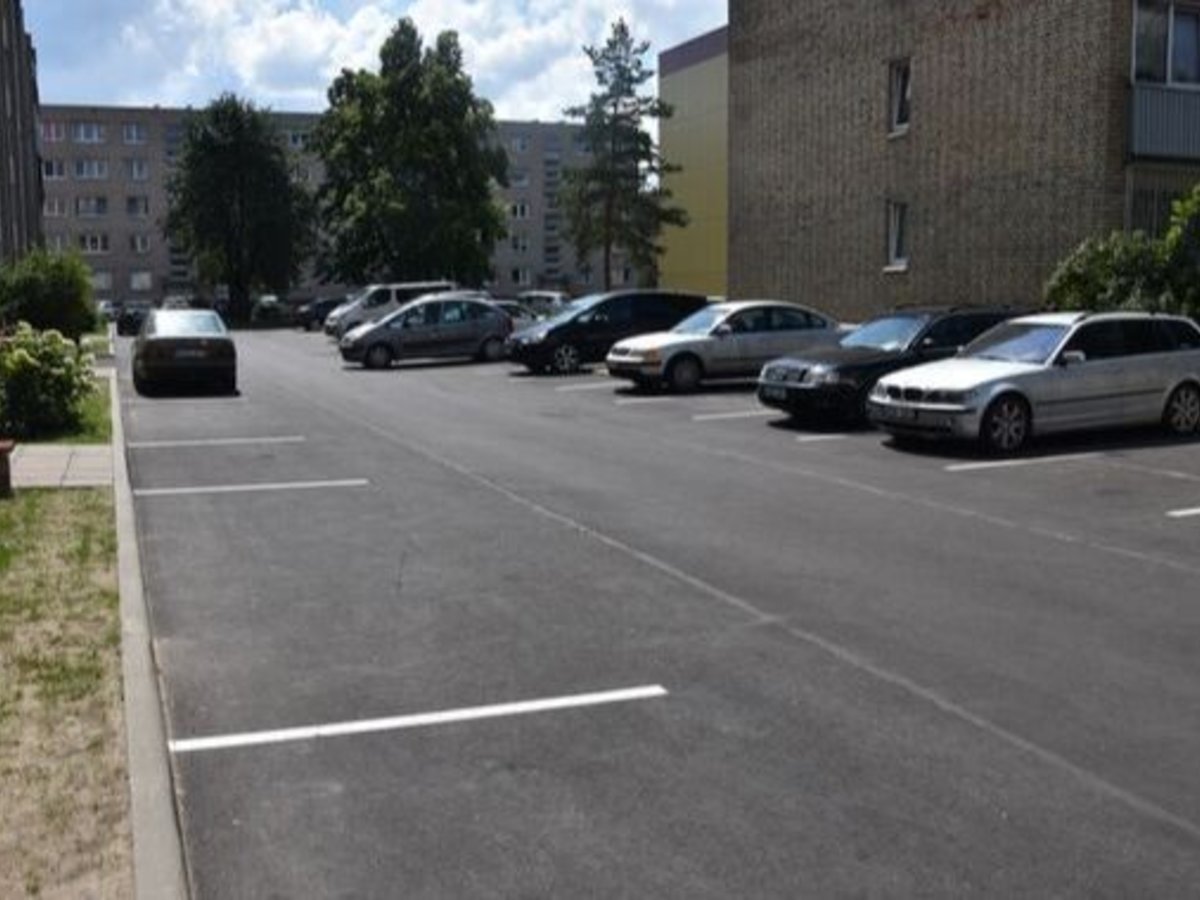 Daugiabučio namo aikštelės, įvažiavimo kelio ar kitos infrastruktūros rekonstravimo darbų eilė...
