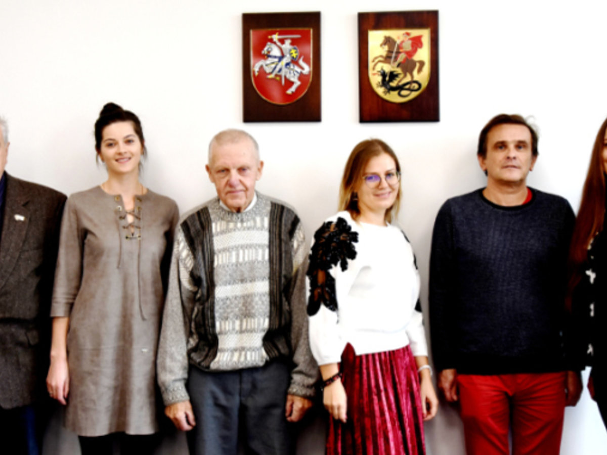 Konstitucijos egzamino pirmąjį etapą įveikė trys marijampoliečiai