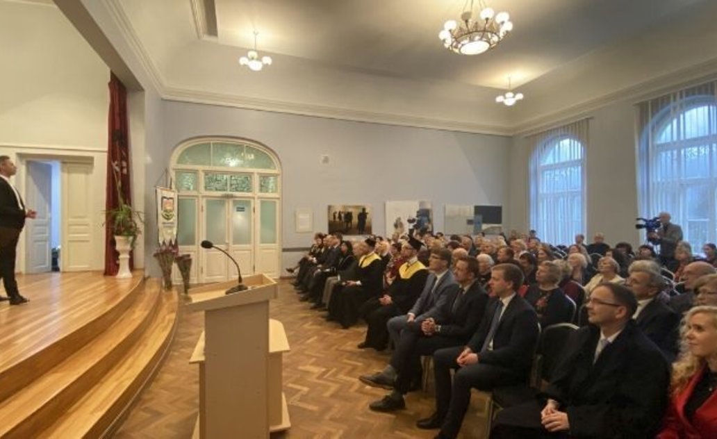 Vakar Marijampolės kolegija minėjo ypatingą šventę – pedagogų rengimo Marijampolėje 100-metį