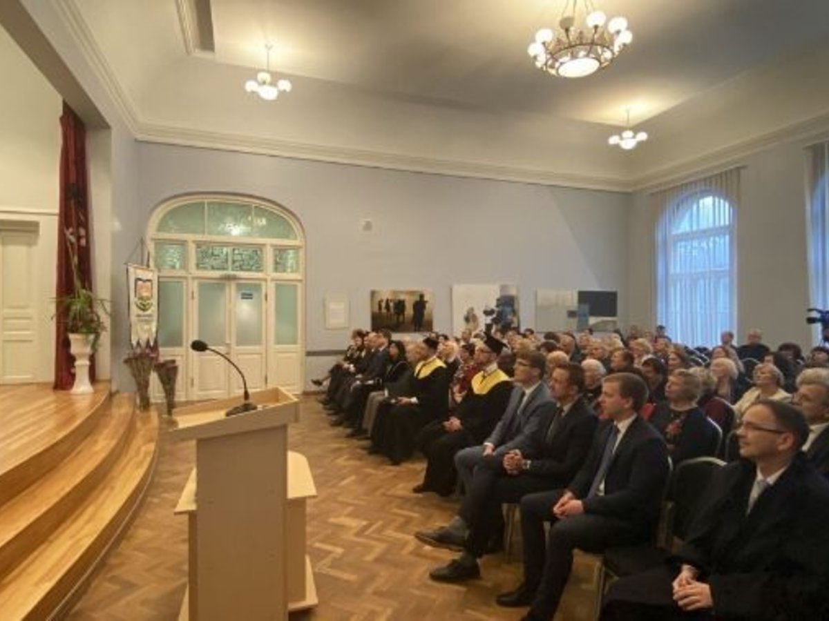Vakar Marijampolės kolegija minėjo ypatingą šventę – pedagogų rengimo Marijampolėje 100-metį