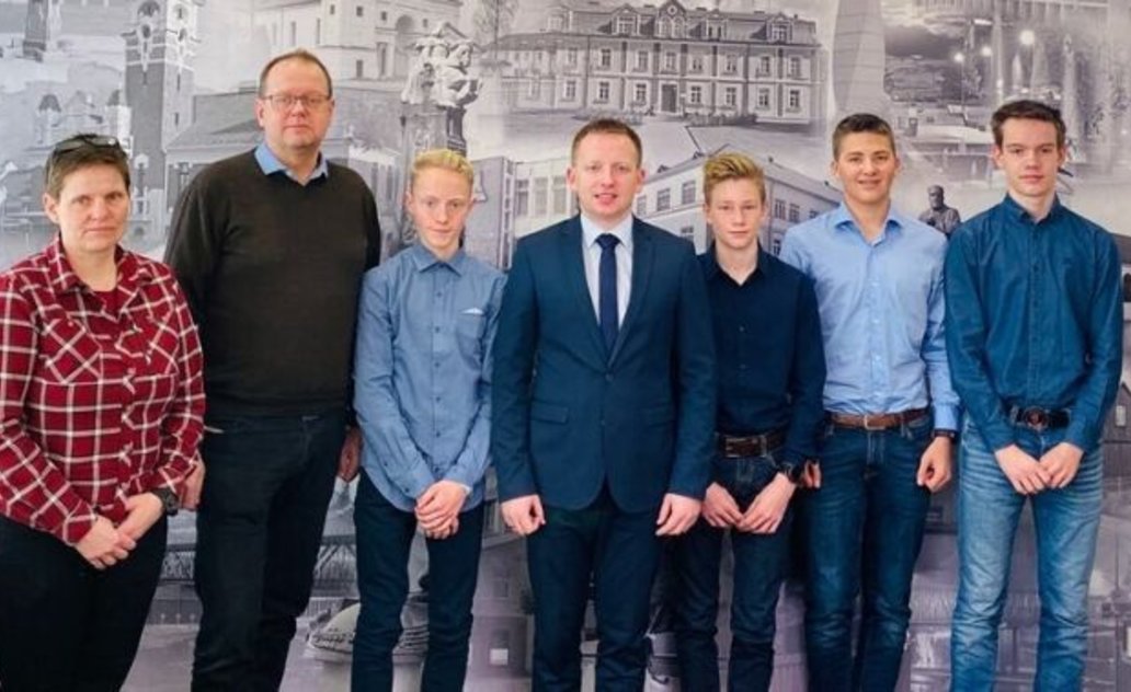 Besitęsianti tradicija – kalėdinis draugų iš Lešos savivaldybės vizitas