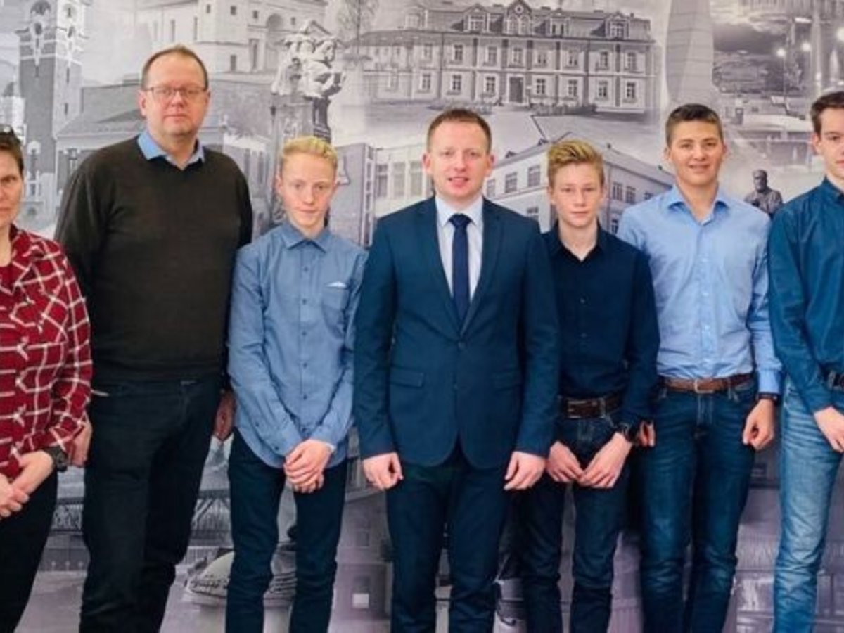 Besitęsianti tradicija – kalėdinis draugų iš Lešos savivaldybės vizitas