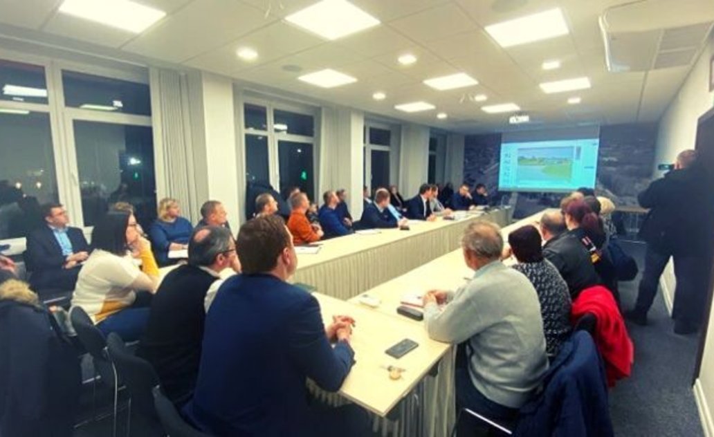 Pristatyta patogi ir estetiška rūšiuojamų atliekų surinkimo infrastruktūra