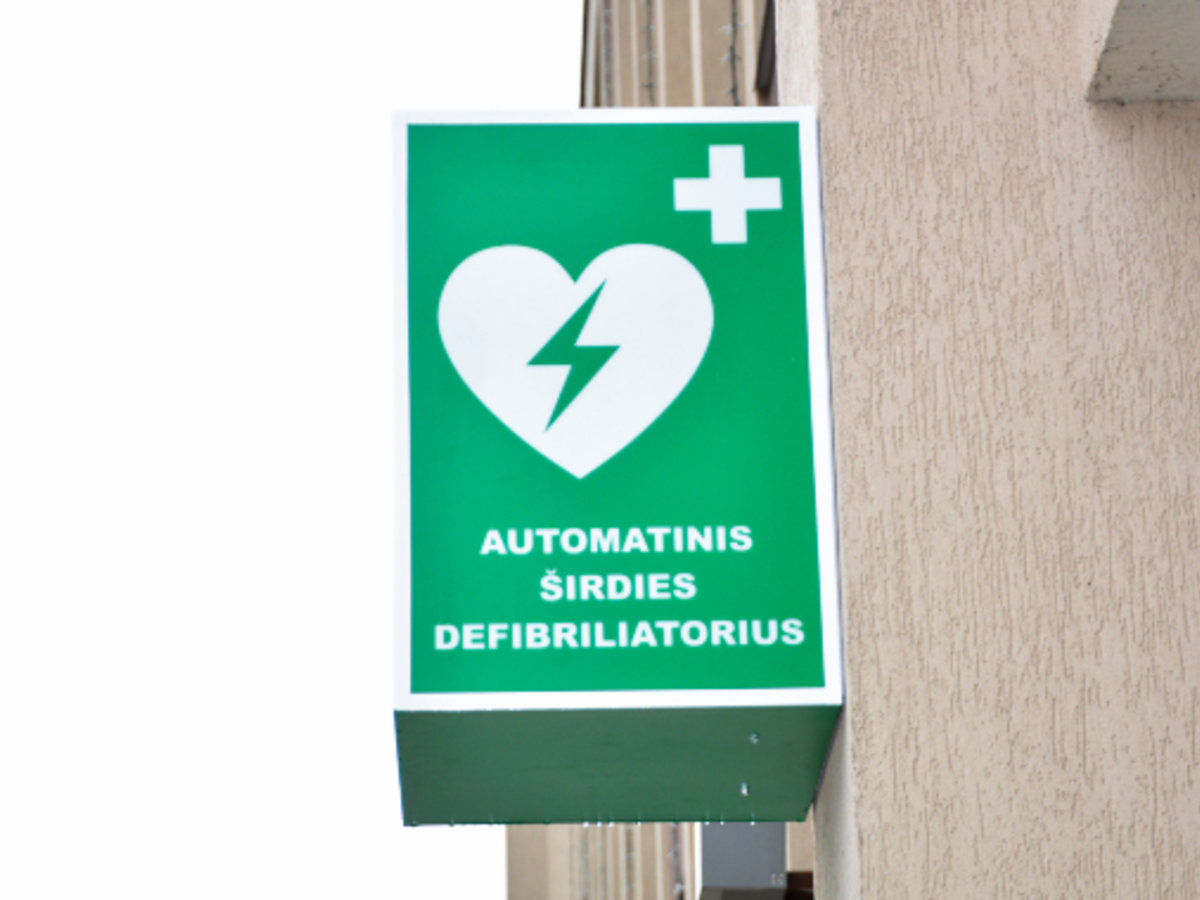 Marijampolės Rotary klubo dovana – automatinis širdies defibriliatorius 