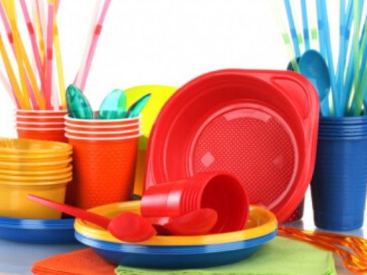 Vienkartiniams plastiko indams Taryba tarė – ne!