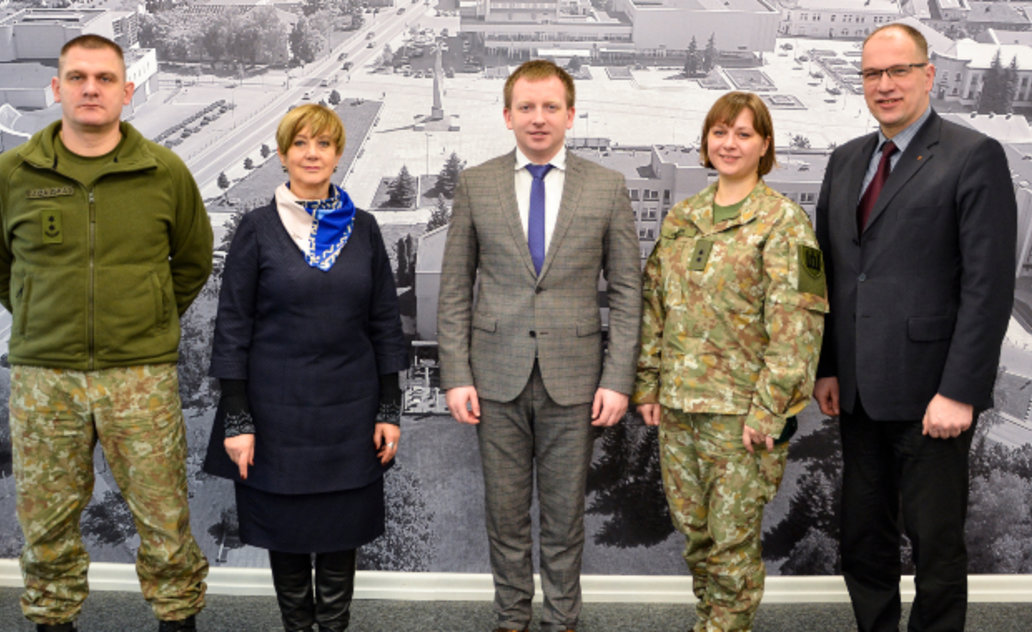 Marijampolėje –  Partizanų pagerbimo, kariuomenės ir visuomenės vienybės diena 