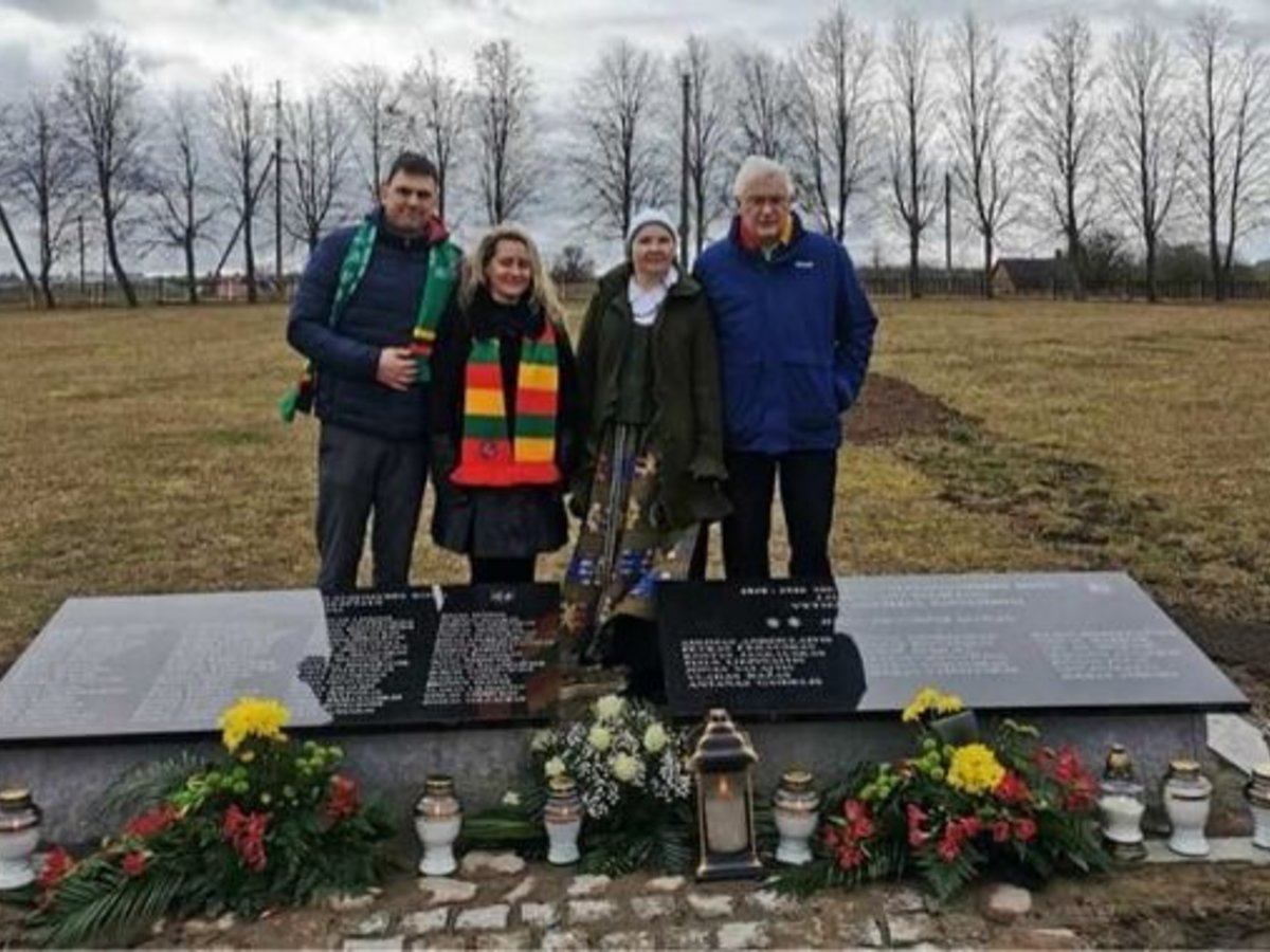 Liudvinave atidengtas paminklas Nepriklausomybės kovų Liudvinavo valsčiaus savanoriams