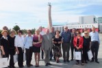 Lenkijos   Konstitucinio Tribunolo delegacija ir Lietuvos Konstitucinio Teismo bei savivaldybės atstovai J. Basanavičiaus aikštėje