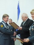 Padėką įteikia Meras V.Brazys