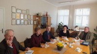 Vizito  rezultatų aptariimas, centre G.J.Karlas